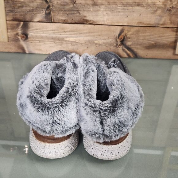 BOBS by Skechers Womens Gray Faux Fur Lined Slippers Shoes Size US 9.5 EU 39.5 - Picture 5 of 12